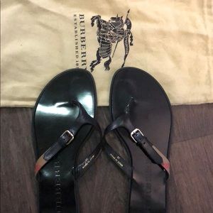 Burberry flip flops